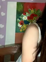 SassyLaurier webcam model stream image