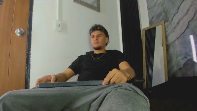 AlanSmith_ webcam cam4 model stream image