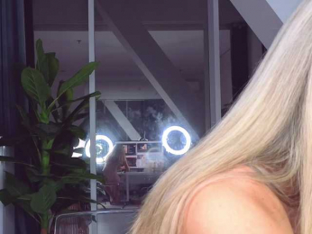 SpoilM3Mor3 webcam model stream image