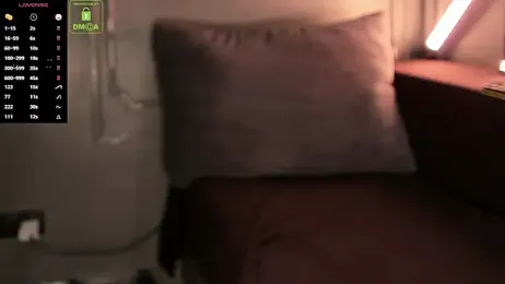 OliverSport webcam model stream image
