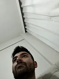 Beyefendistannbul webcam model stream image