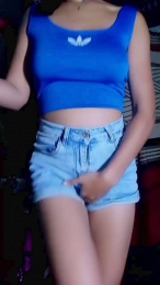 Scarlett_pee webcam model stream image