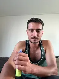 Serttssikici webcam stripchat model stream image