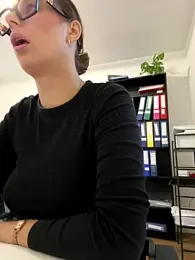 Hii_Lolla webcam model stream image