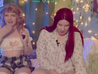 MoonWayWithMemes webcam bongacams model stream image