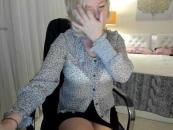 Olga1W webcam model stream image