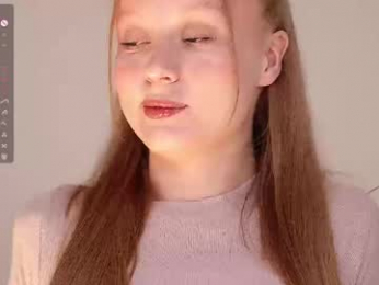 cute_shine webcam model stream image