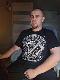 Foxyshaved webcam model stream image