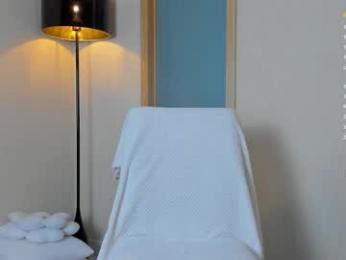 dollyemy webcam model stream image