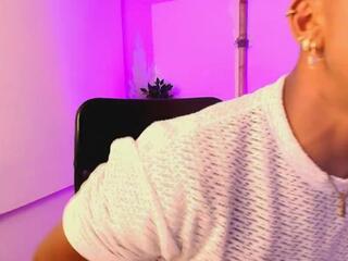 Romeo Kiing webcam model stream image