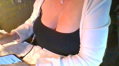 Luciema webcam model stream image