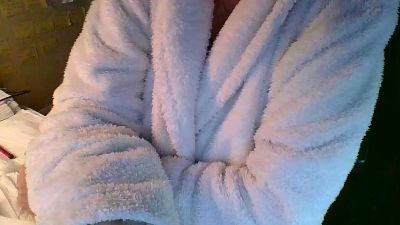 Luciema webcam model stream image