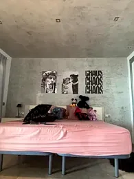 Rosariolovex webcam model stream image