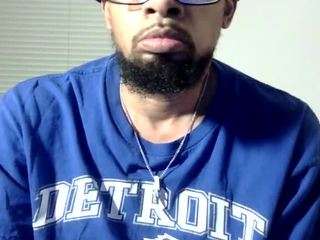 llmywood webcam model stream image