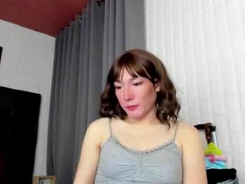 hottycrishinaxx webcam model stream image