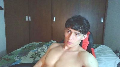 ares_bigcock webcam model stream image