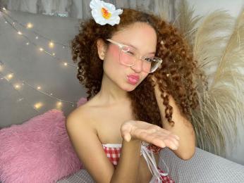 MeridaCarpert webcam livejasmin model stream image