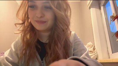 PilarZellous webcam model stream image