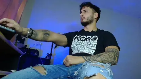 XanderCage99 webcam model stream image