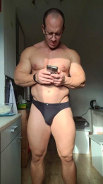 yumyum18 webcam model stream image