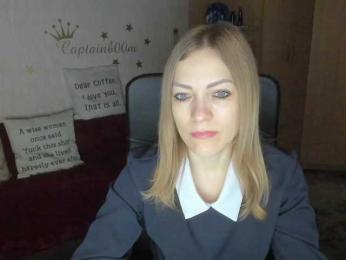 SilviaSweet webcam model stream image