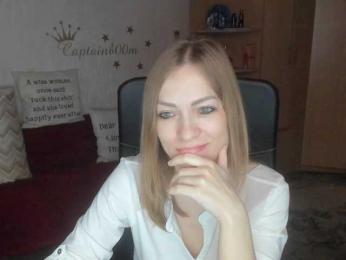 SilviaSweet webcam model stream image