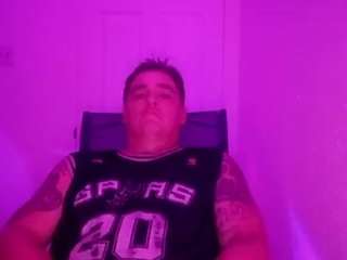 ilikehugeboobs361 webcam model stream image