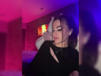 HotGirlEva webcam model stream image