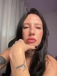 BellaGiaxx webcam model stream image