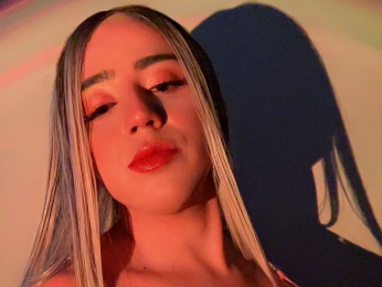 AlejaHill webcam model stream image