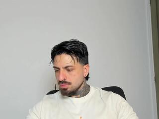 Enzo Aren webcam model stream image