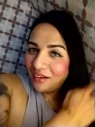 Yourbabyshane webcam model stream image