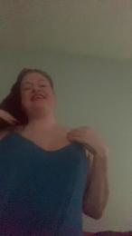 HunniLuv webcam model stream image