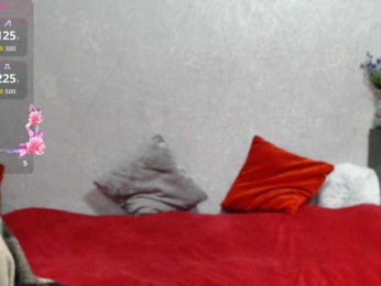 ZaRaZaTvOyA webcam model stream image