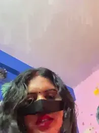 V-Hot-Sweti webcam model stream image