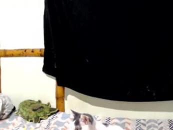 miahells webcam model stream image