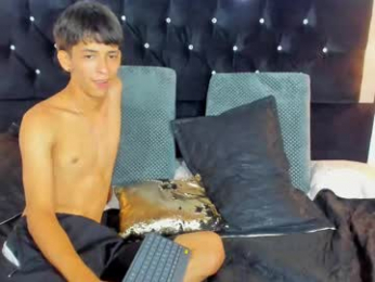 sebas_cat webcam model stream image