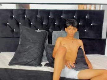 sebas_cat webcam model stream image