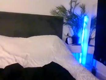 collegeitalian webcam model stream image