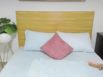 tiffanny_doll_ webcam model stream image