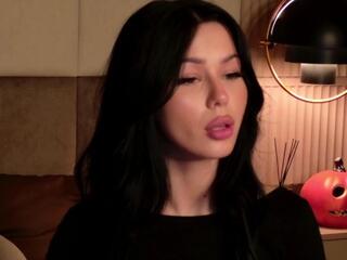 Leya Foxhall webcam model stream image