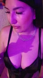 DolceNazz webcam model stream image