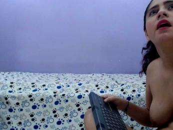 couplelatins69 webcam model stream image