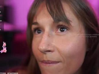 yours_anastasia webcam model stream image