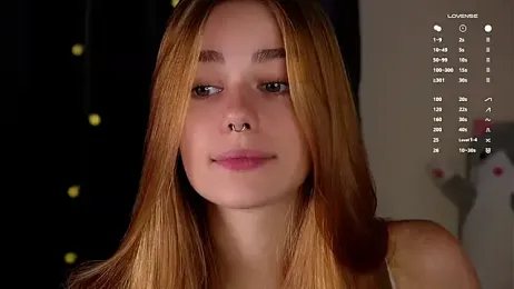 EmilaMills webcam model stream image