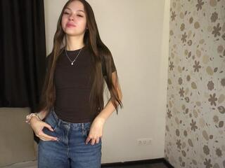 Malinda Hurni webcam model stream image