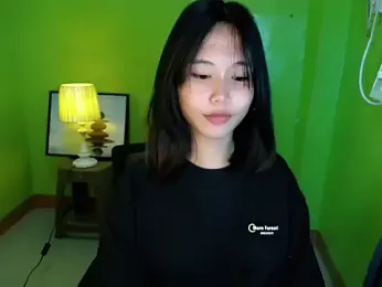 Ricaliciuos webcam model stream image