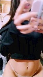 Bratzhot webcam model stream image