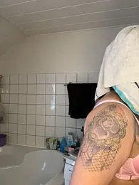 cc_uncensored webcam model stream image