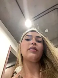 Im_emmaoxf webcam stripchat model stream image